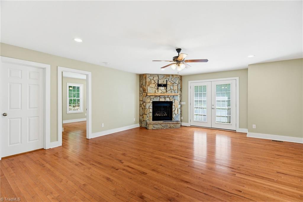 1707 Land Estates Drive Property Photo 10