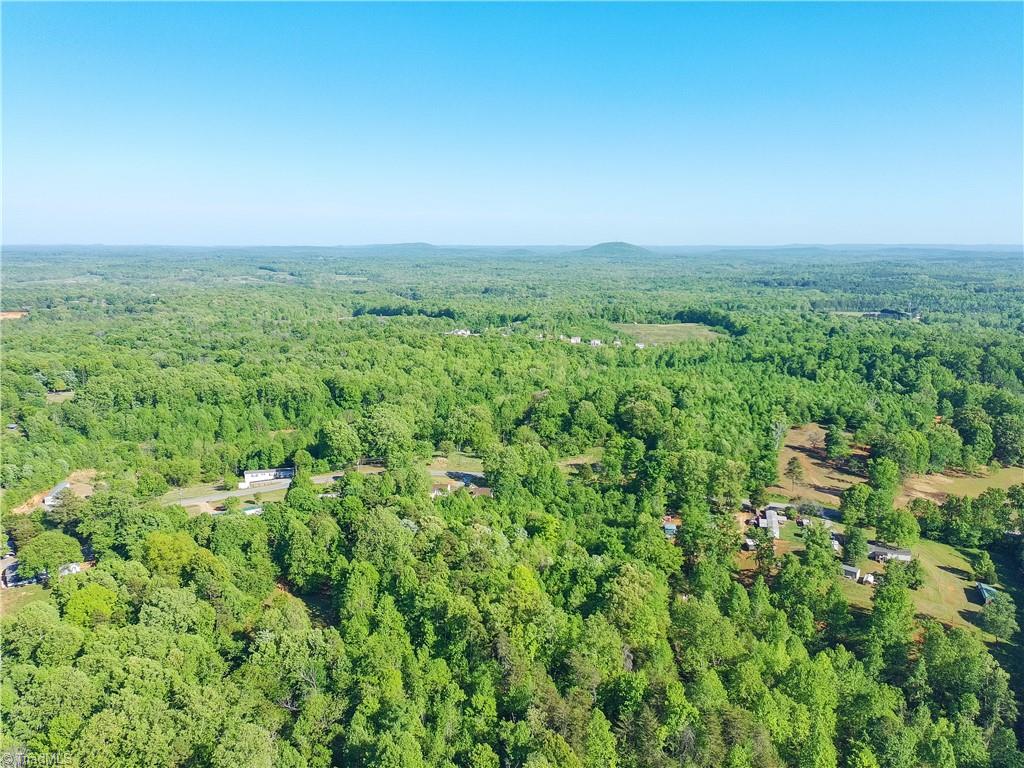 2690 Old Mountain Road Property Photo 4