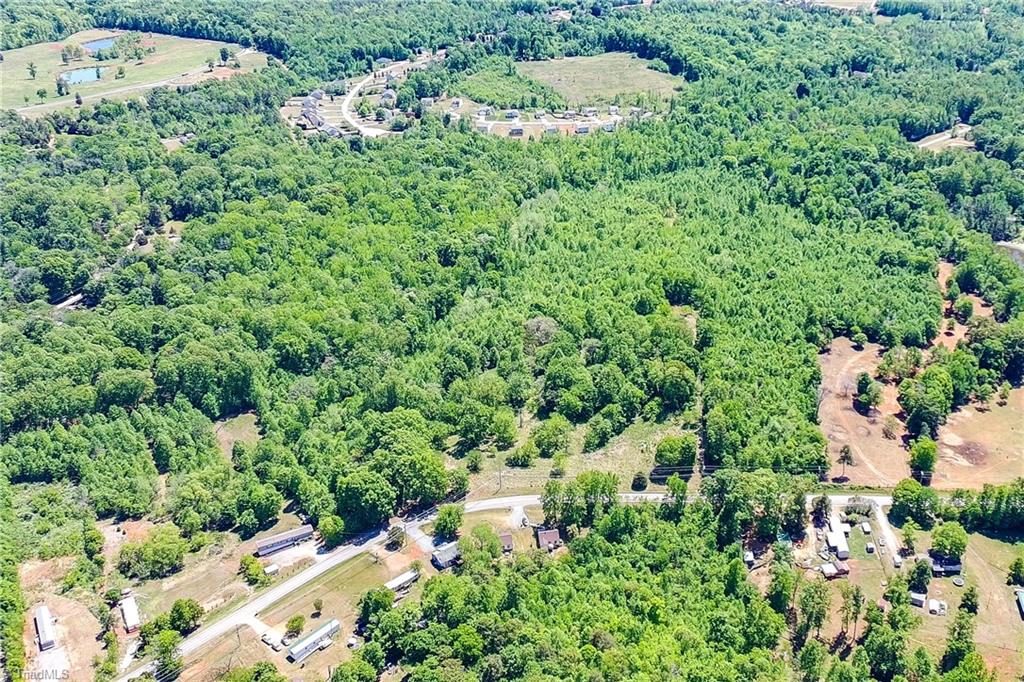 2690 Old Mountain Road Property Photo 12