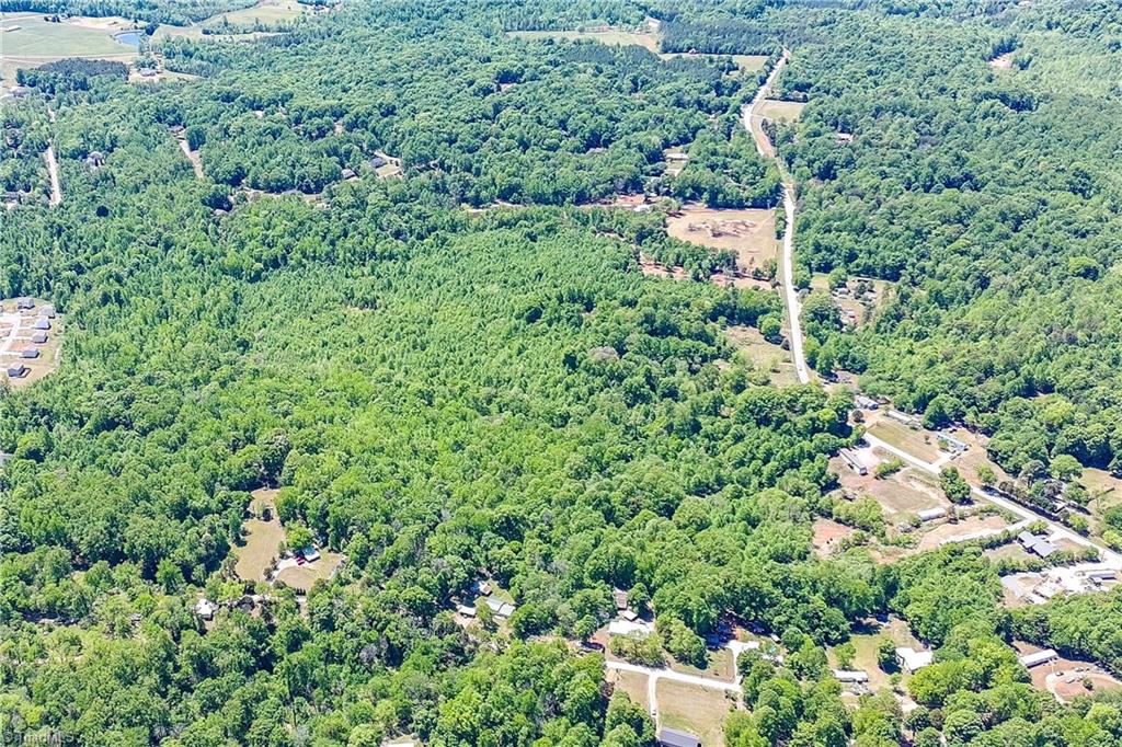 2690 Old Mountain Road Property Photo 15