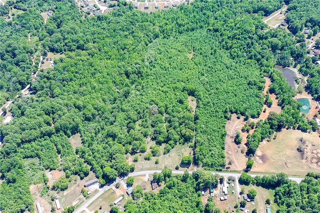 2690 Old Mountain Road Property Photo 16
