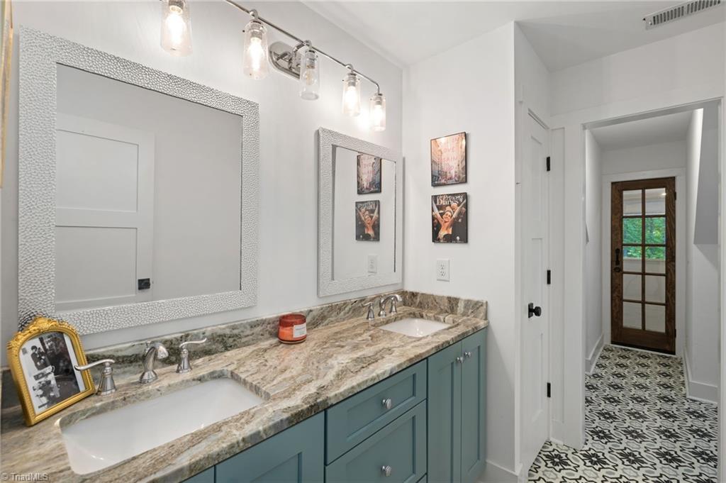 1642 Pineview Road Property Photo 26
