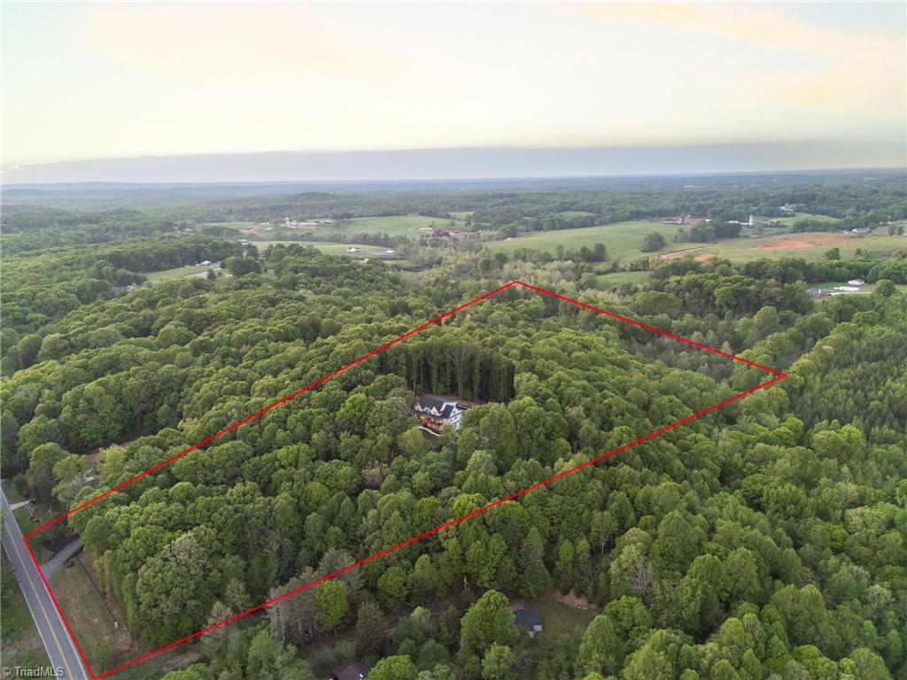 1642 Pineview Road Property Photo 46