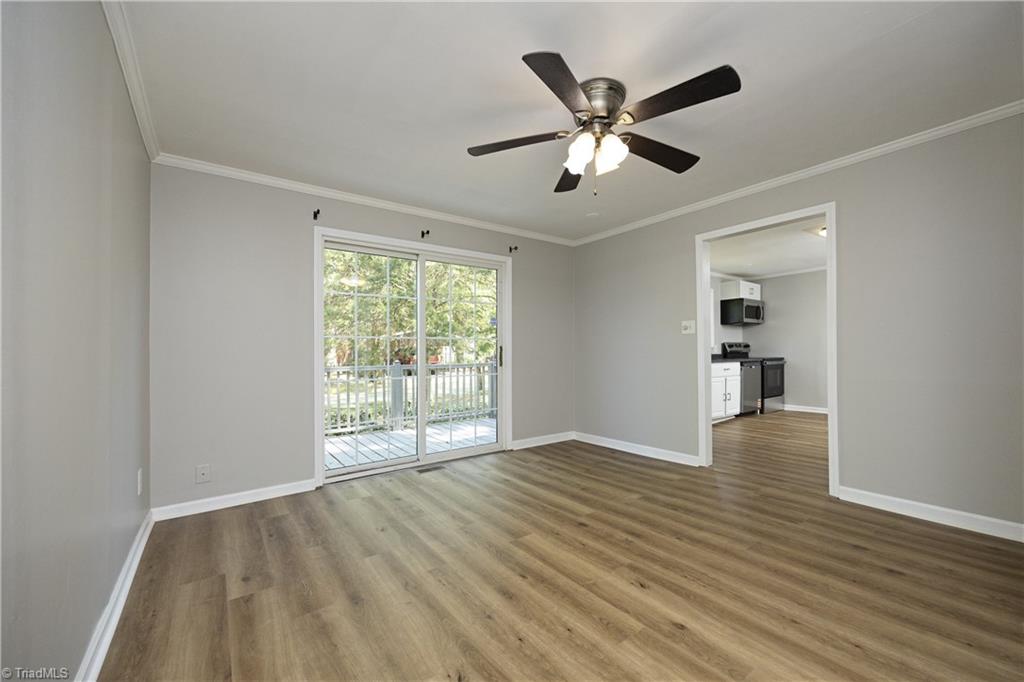 2490 Freshwater Road Property Photo 4