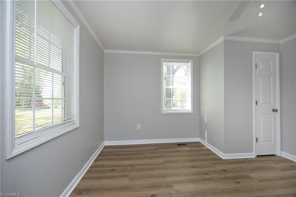 2490 Freshwater Road Property Photo 21