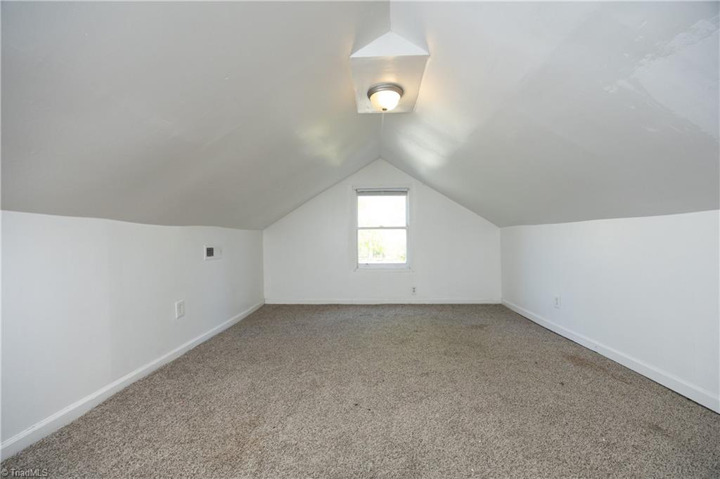 2490 Freshwater Road Property Photo 26
