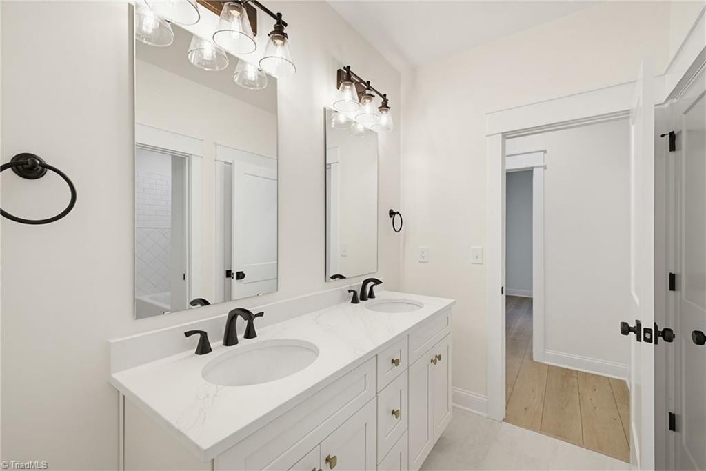 769 Morris Road Property Photo 32
