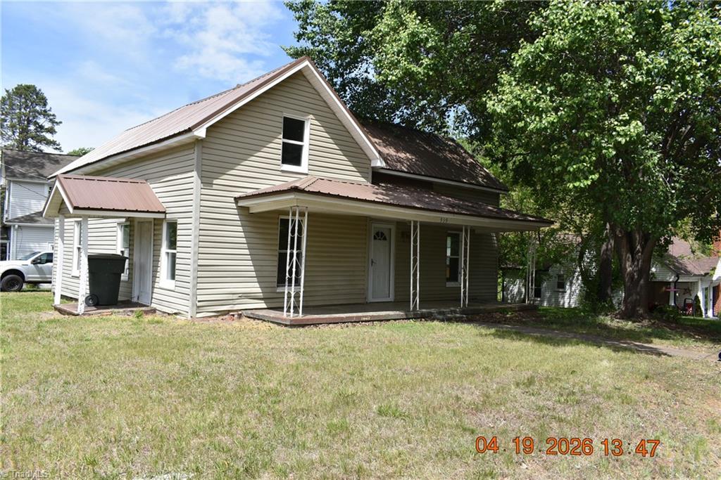 939 Galloway Street Property Photo 1