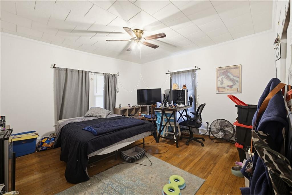 511 Early Avenue Property Photo 9