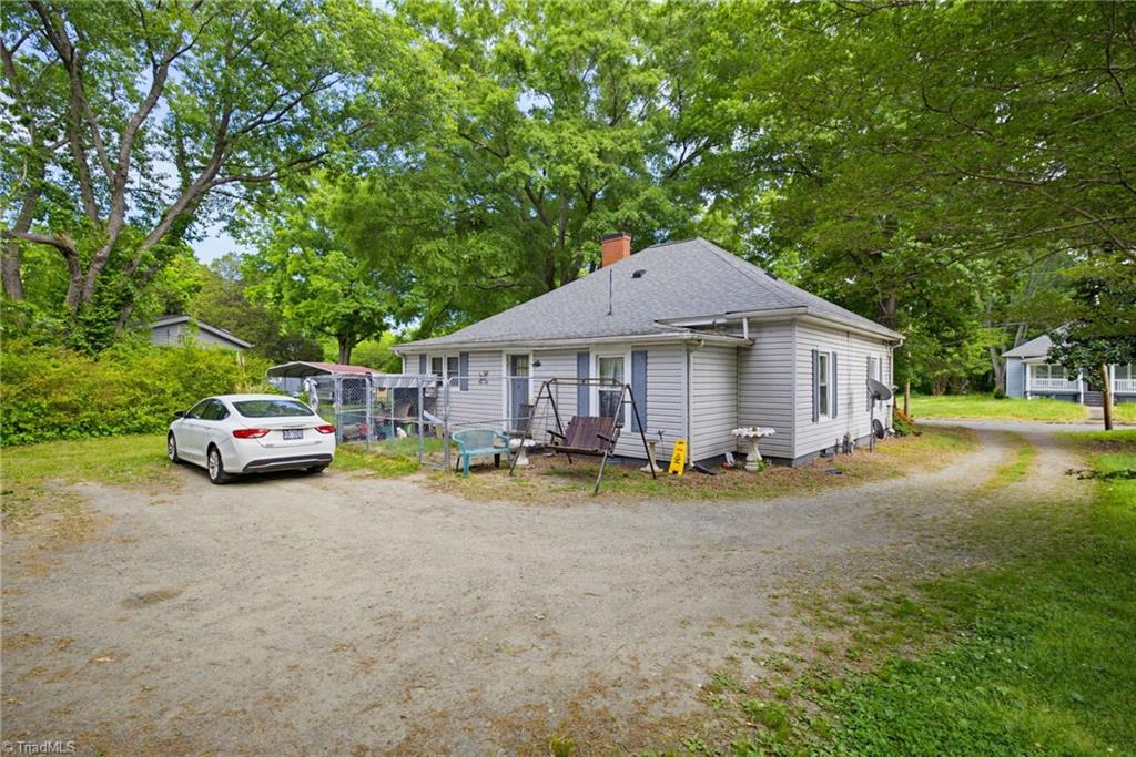 511 Early Avenue Property Photo 22