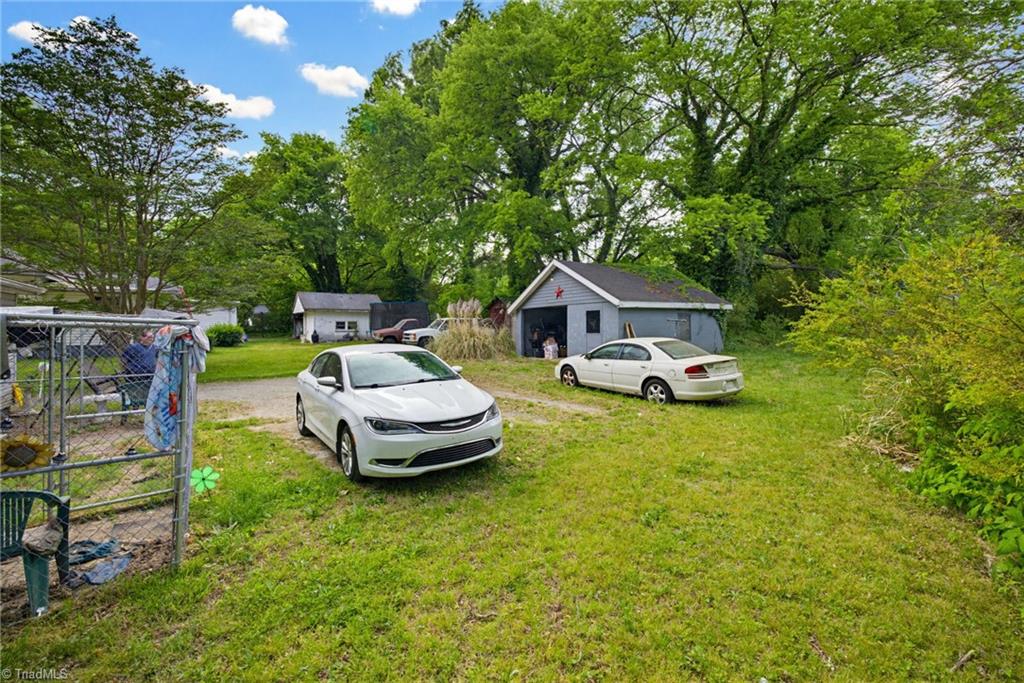 511 Early Avenue Property Photo 26