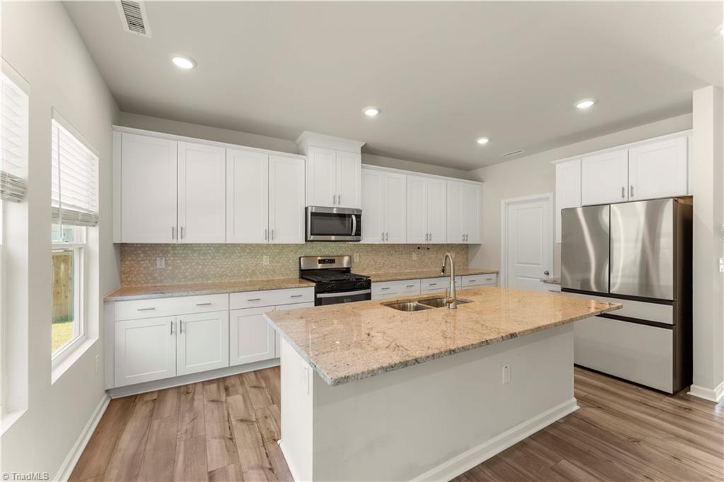 101 Stillhouse Farm Drive Property Photo 2