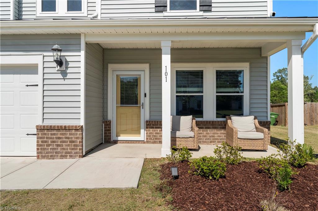 101 Stillhouse Farm Drive Property Photo 6