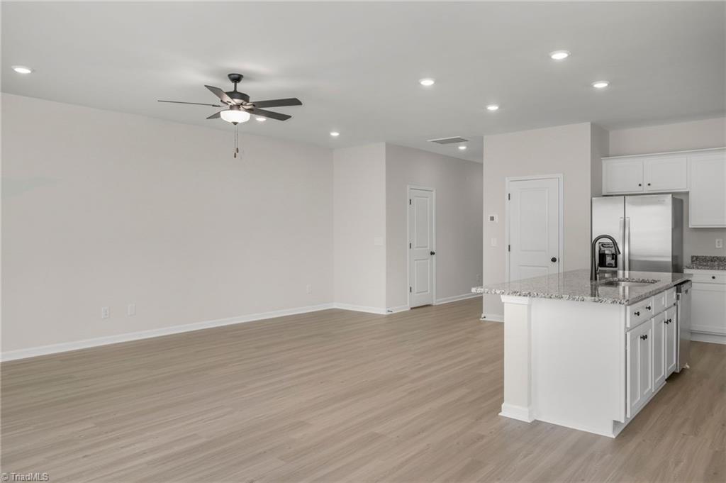 3348 Cider Hill Court Property Photo 12
