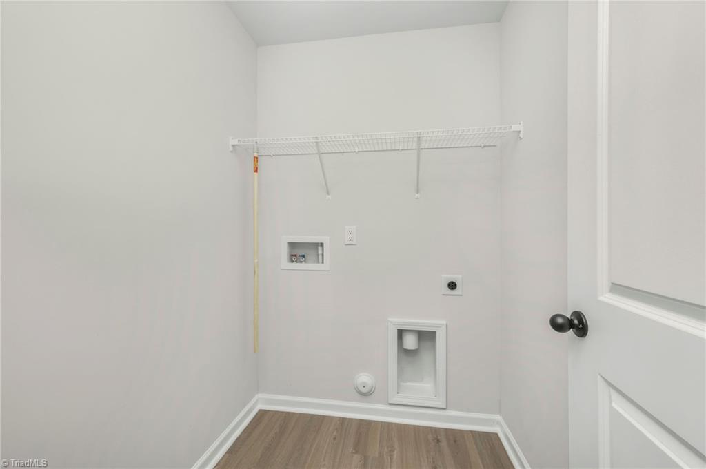 3348 Cider Hill Court Property Photo 19