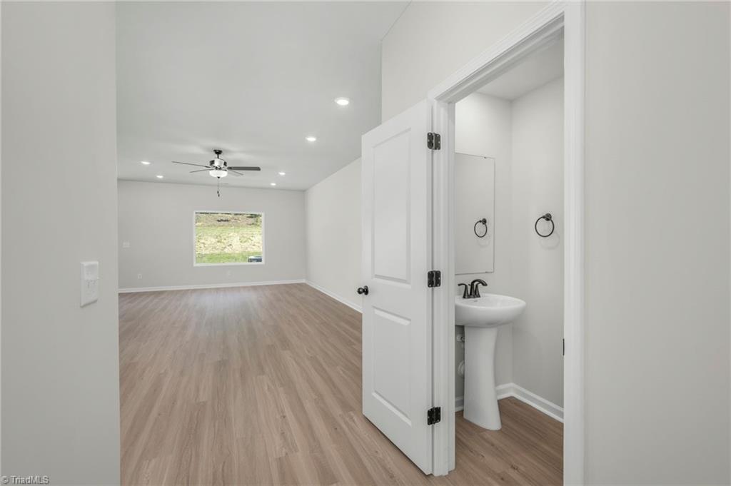 3348 Cider Hill Court Property Photo 31