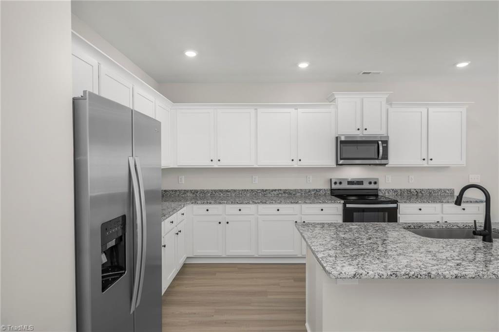 3348 Cider Hill Court Property Photo 36