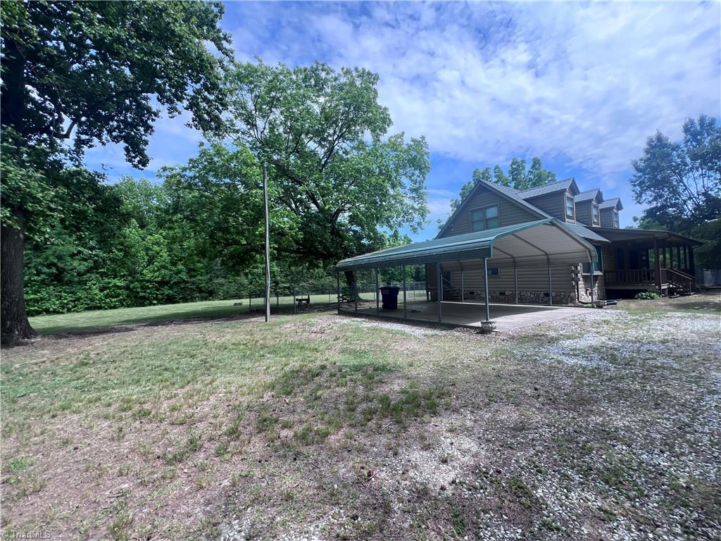 5875 Groometown Road Property Photo 3