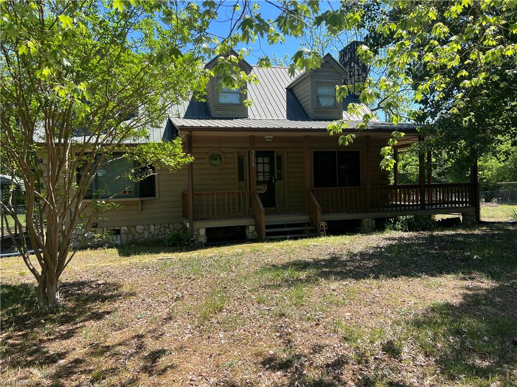 5875 Groometown Road Property Photo 4