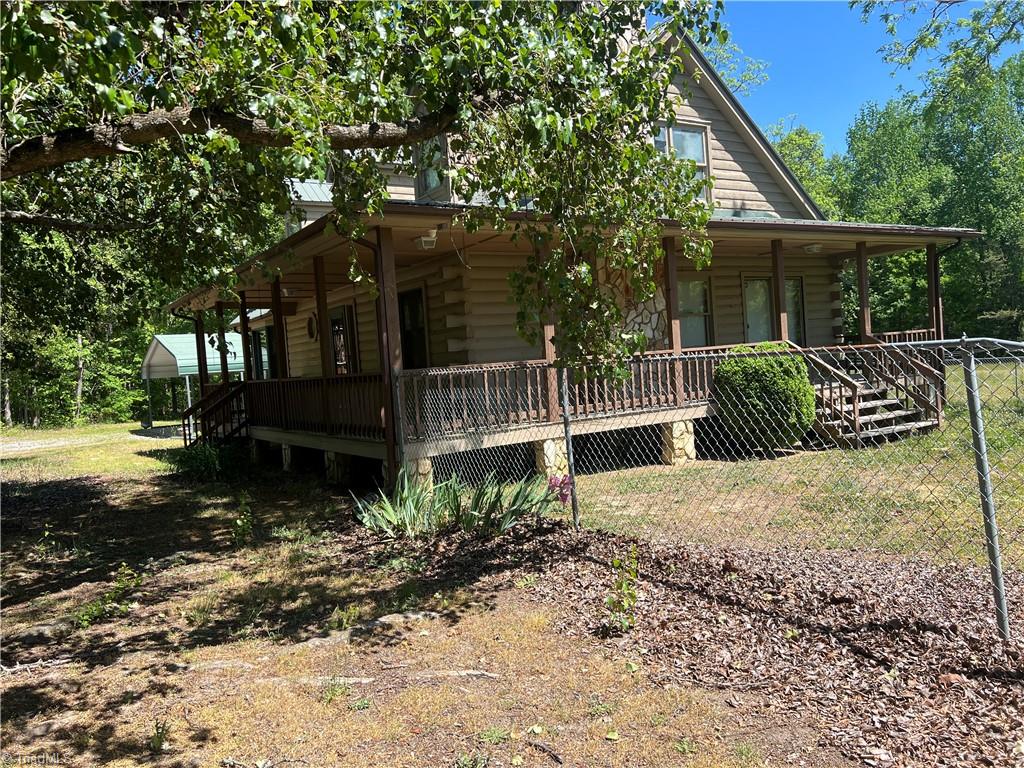 5875 Groometown Road Property Photo 6