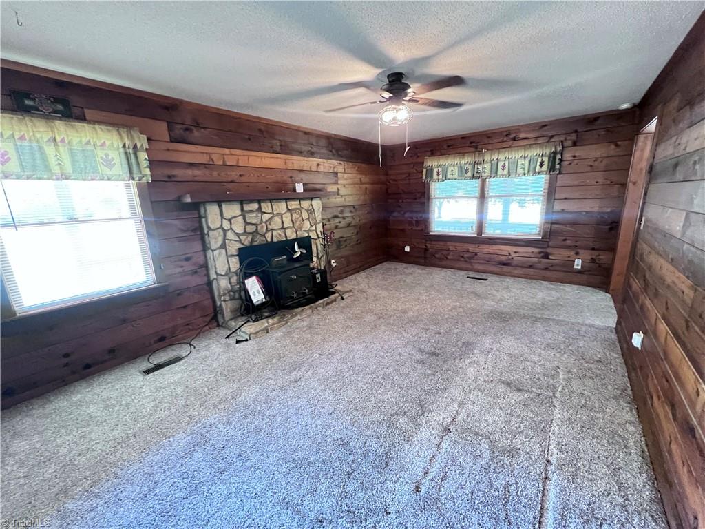 5875 Groometown Road Property Photo 23