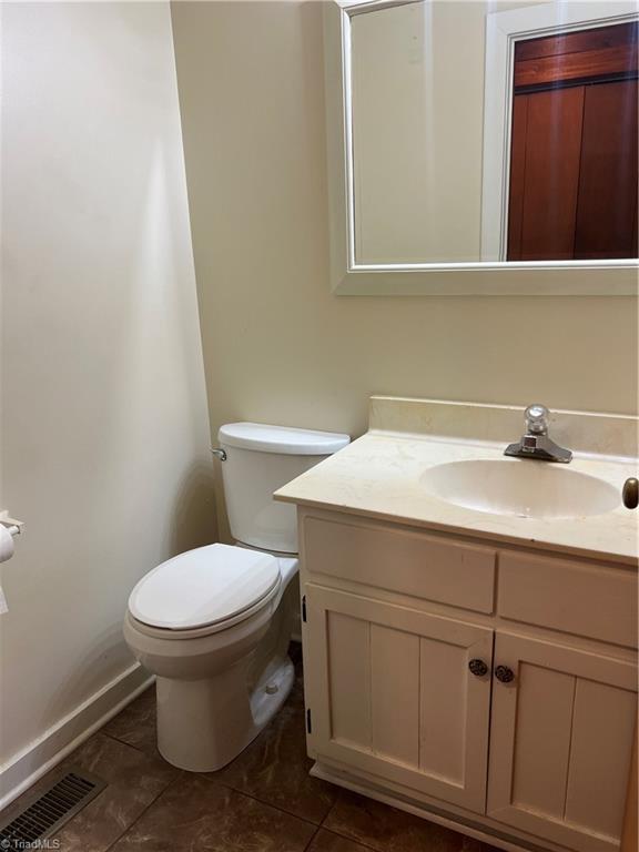 5875 Groometown Road Property Photo 25