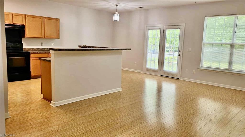 482 Shady Grove Court Property Photo 7