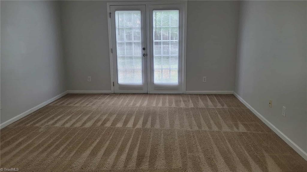 482 Shady Grove Court Property Photo 10