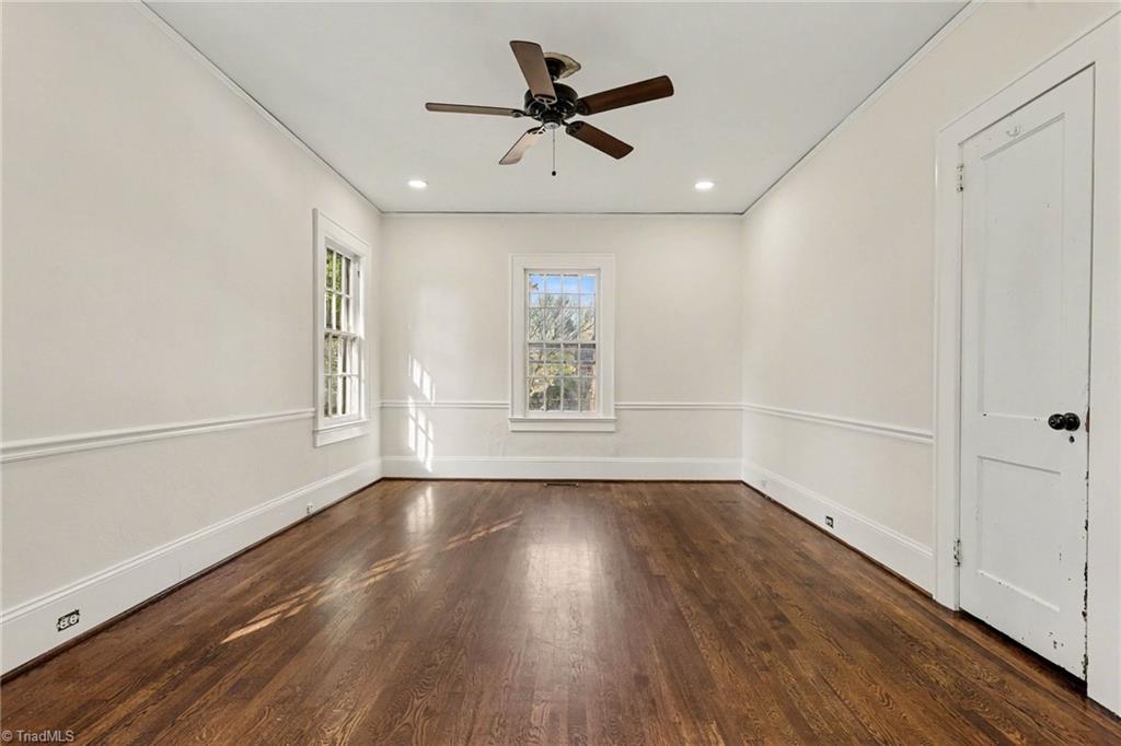 221 Spring Street Property Photo 11