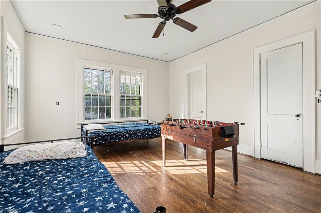 221 Spring Street Property Photo 15