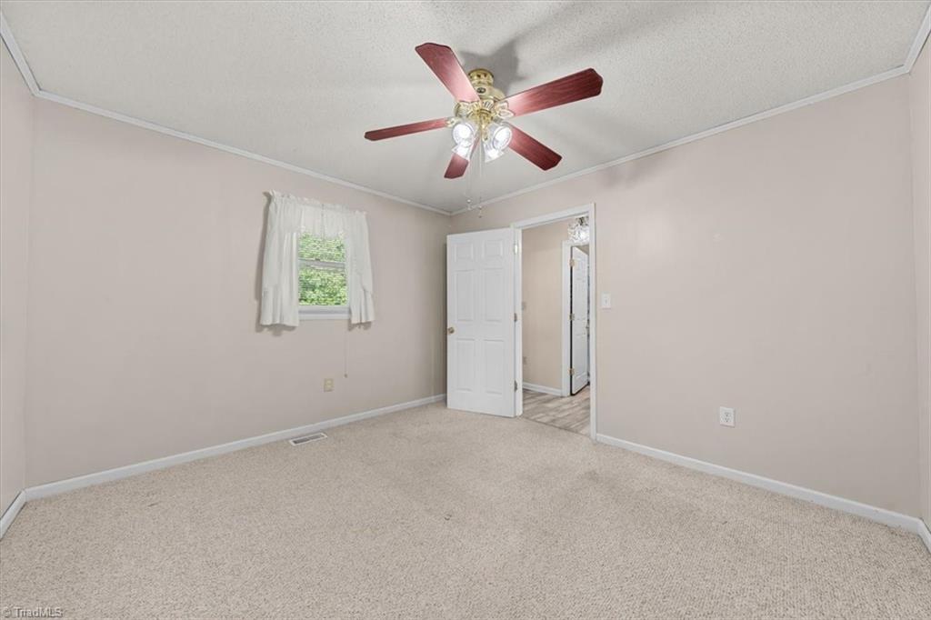 330 Hillview Drive Property Photo 32