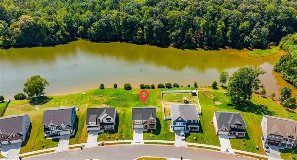 4544 Hanes Lake Drive Property Photo 3
