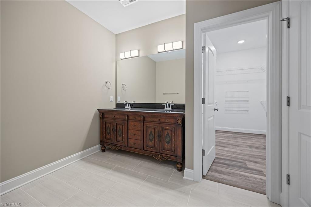 1875 Paragon Drive Property Photo 17