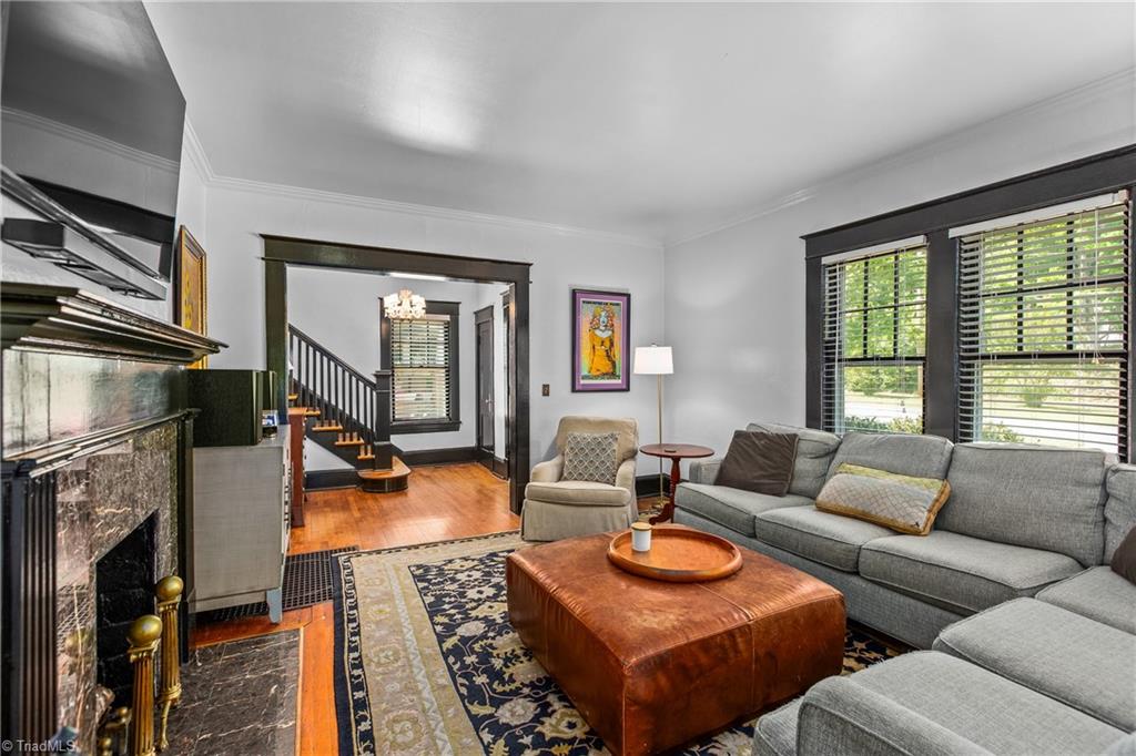 601 Colonial Drive Property Photo 4