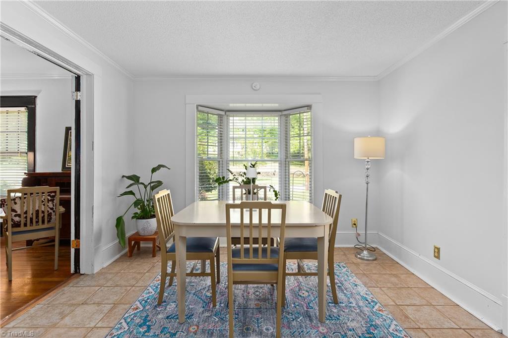 601 Colonial Drive Property Photo 10