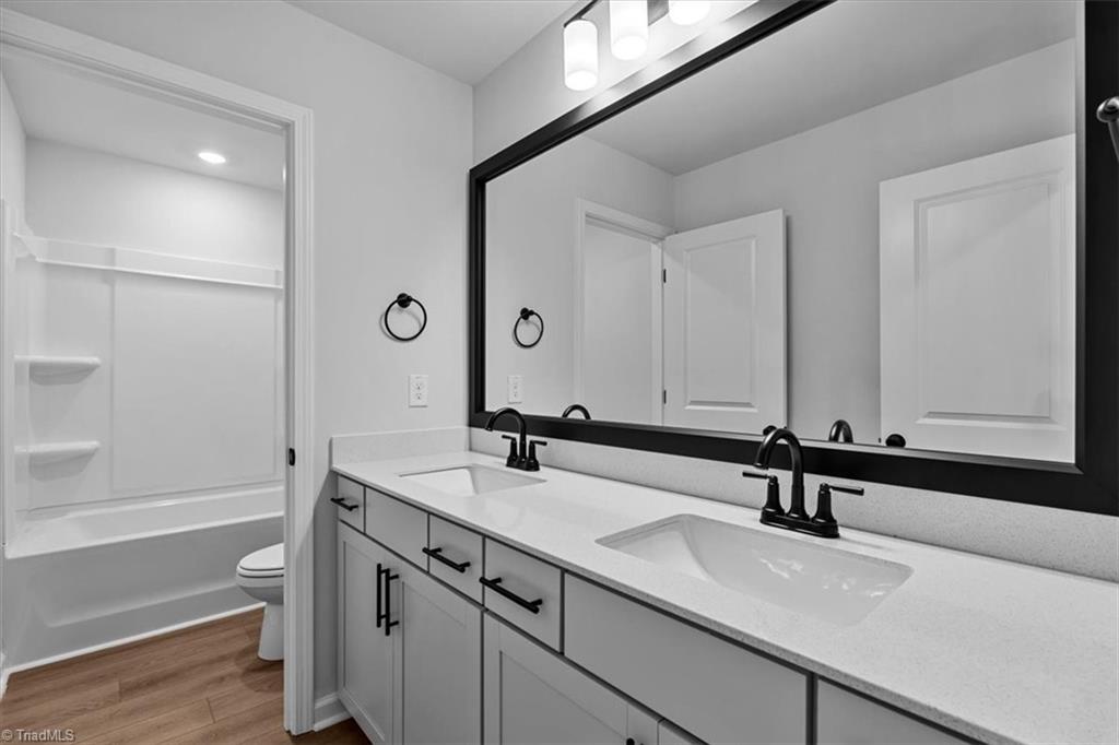 3015 Bayou Street Property Photo 31