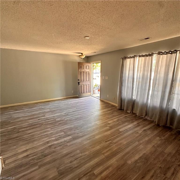 283 Malamute Lane Property Photo 4