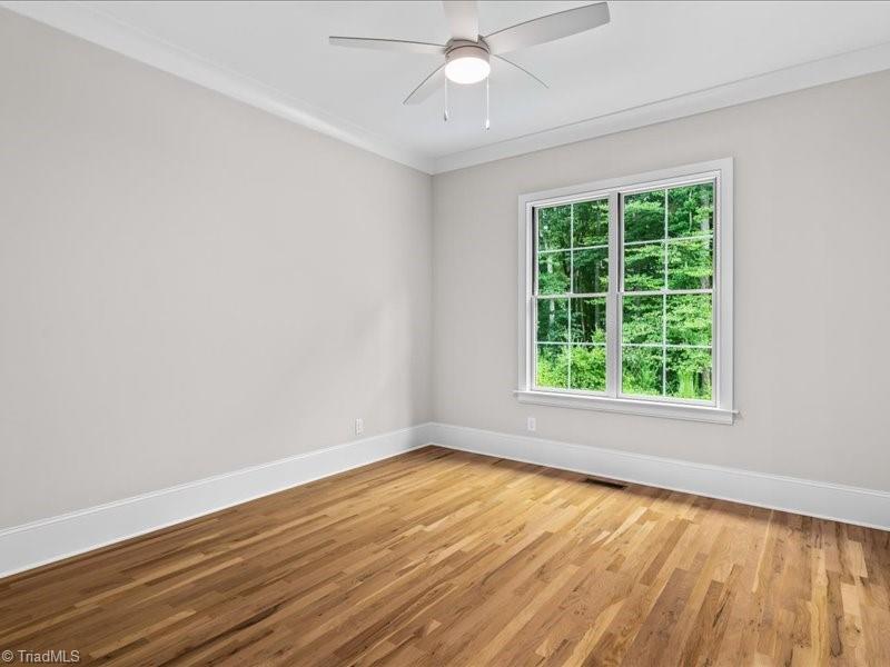 7521 Shadow Creek Drive Property Photo 28