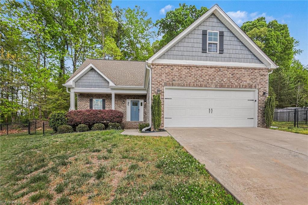 496 Quick Silver Drive Property Photo 3