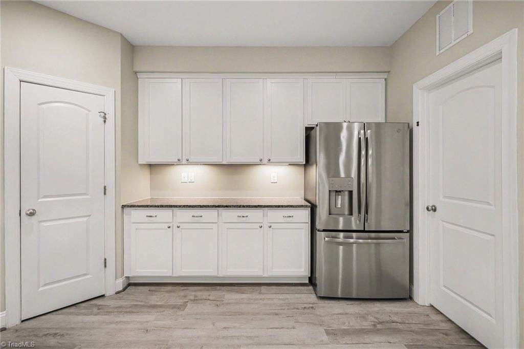 496 Quick Silver Drive Property Photo 17