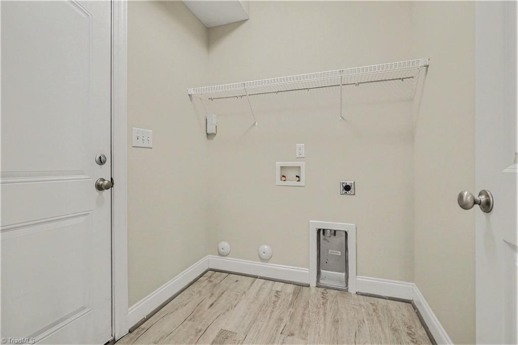 496 Quick Silver Drive Property Photo 18
