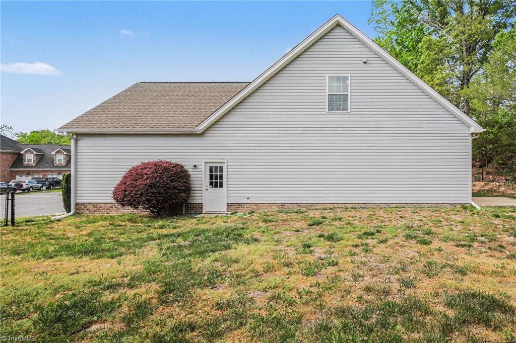 496 Quick Silver Drive Property Photo 31