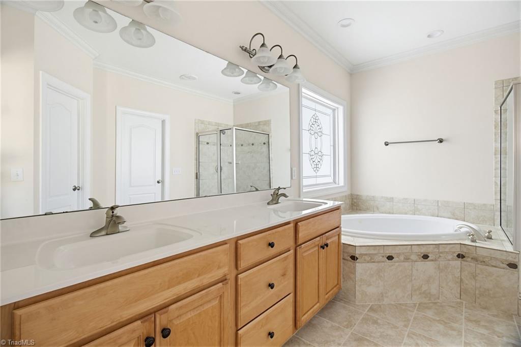 8204 Brotherstwo Road Property Photo 33