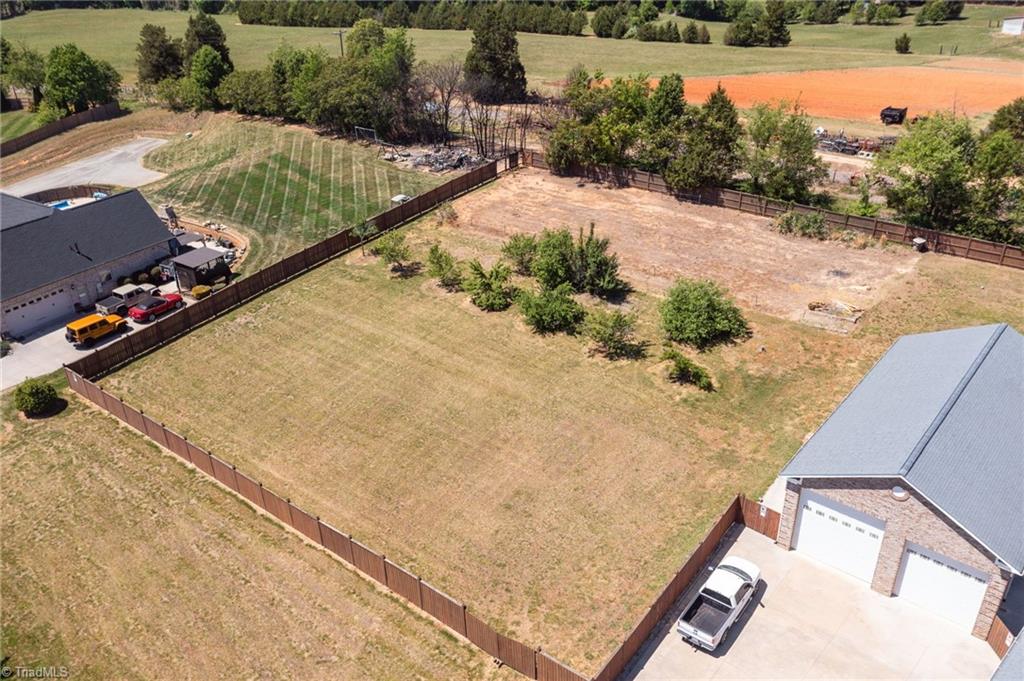 8204 Brotherstwo Road Property Photo 49