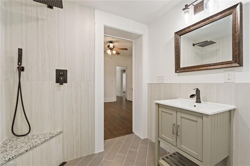 1007 Rotary Drive Property Photo 27