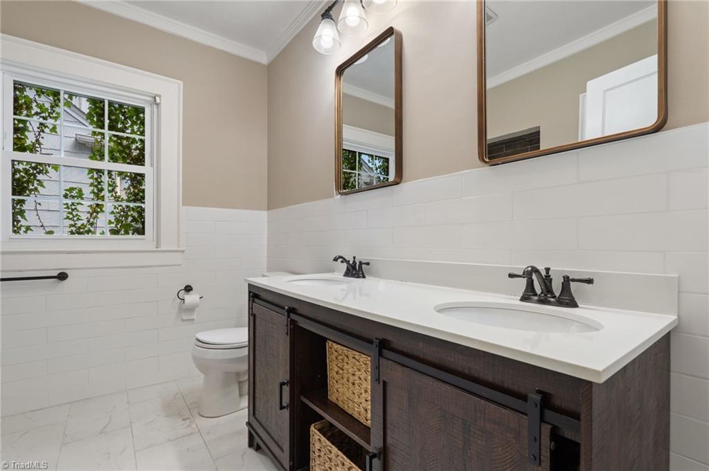 1007 Rotary Drive Property Photo 28
