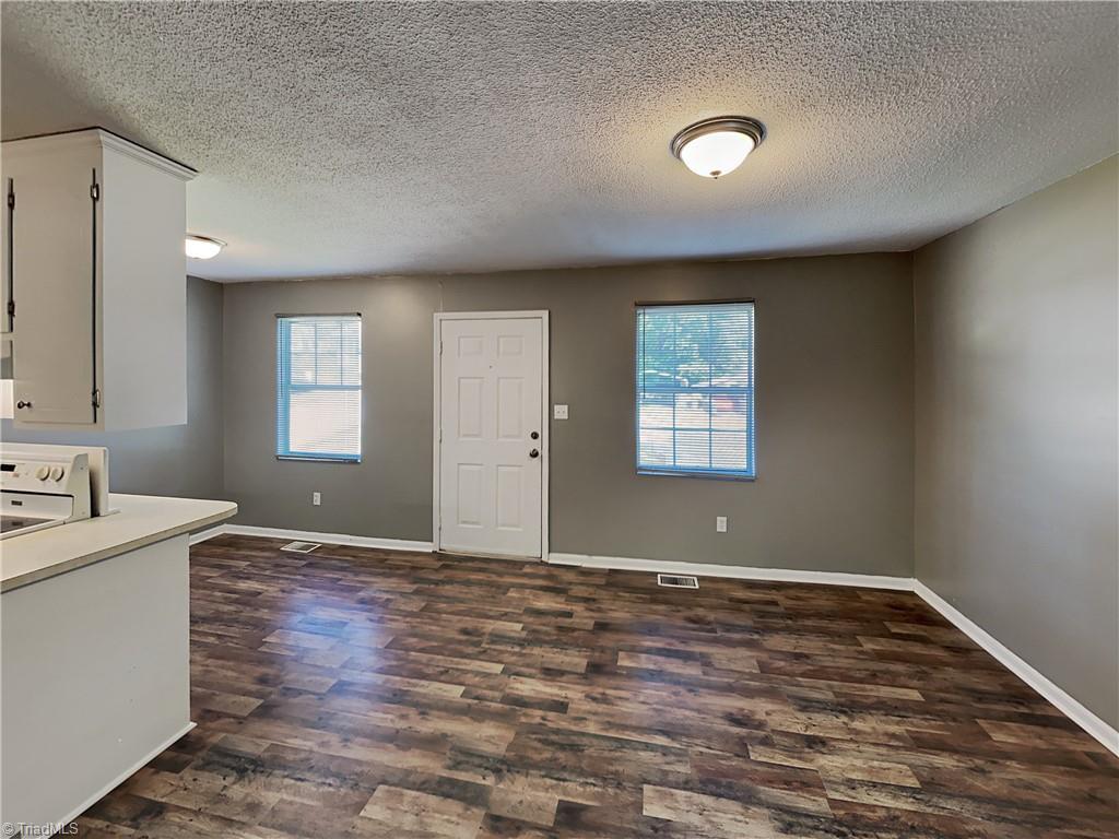 3700 Central Avenue # B Property Photo 4