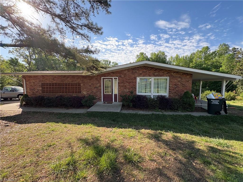 4738 Peace Road Property Photo 1
