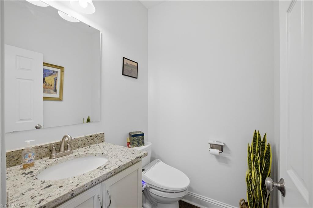314 Potters Landing Property Photo 14