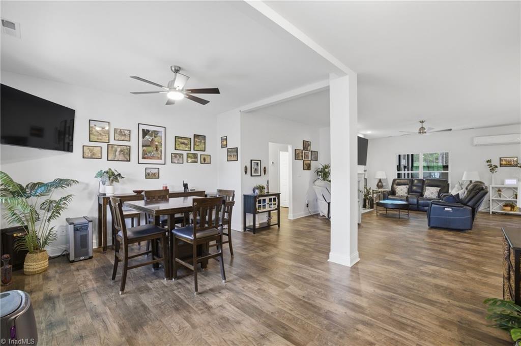 314 Potters Landing Property Photo 15